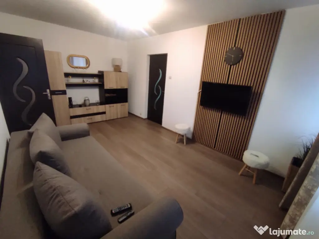 Apartament 2 camere semidecomandat, 50mp, Centru Km 0