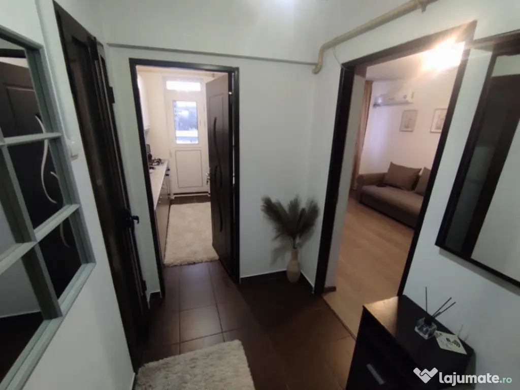 Apartament 2 camere semidecomandat, 50mp, Centru Km 0