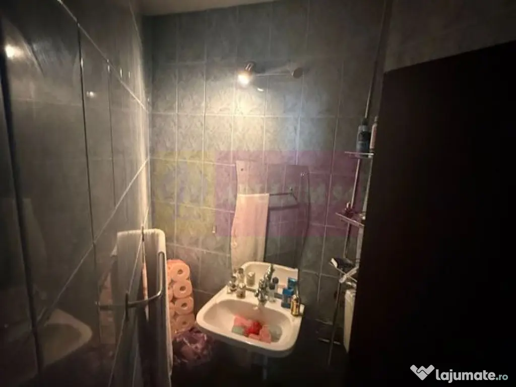 Apartament 3 camere LUX 85mp + loc parcare Cal. Calarasilor