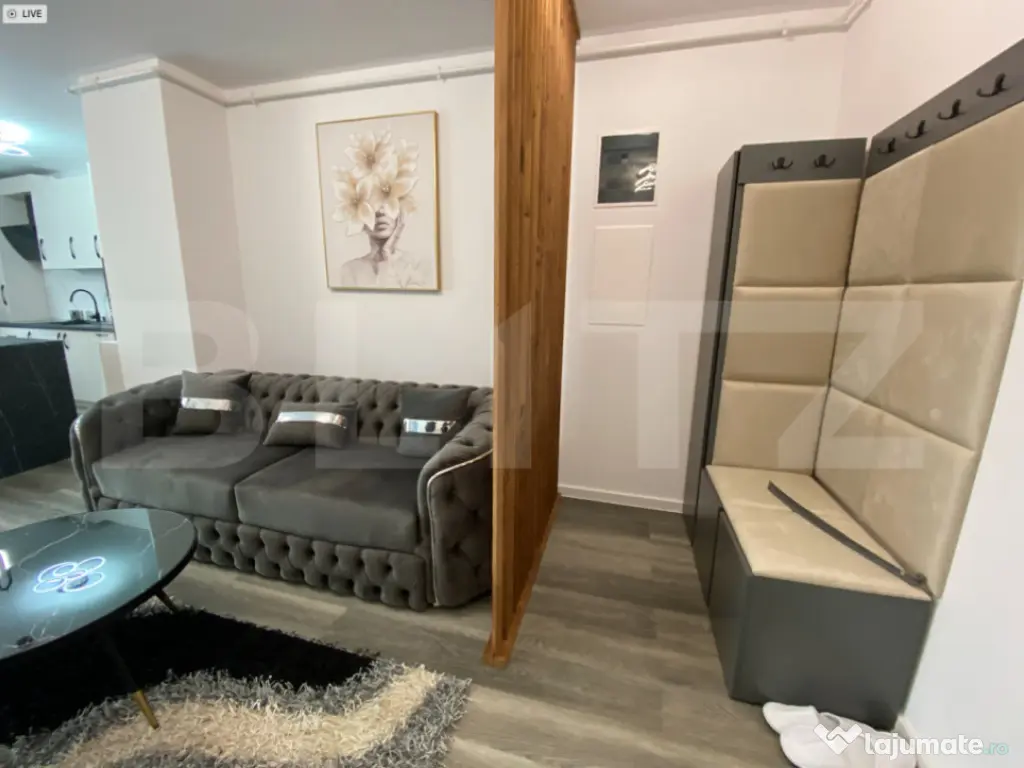 Apartament 2 camere, ultrafinisat, la cheie, etaj intermedia 