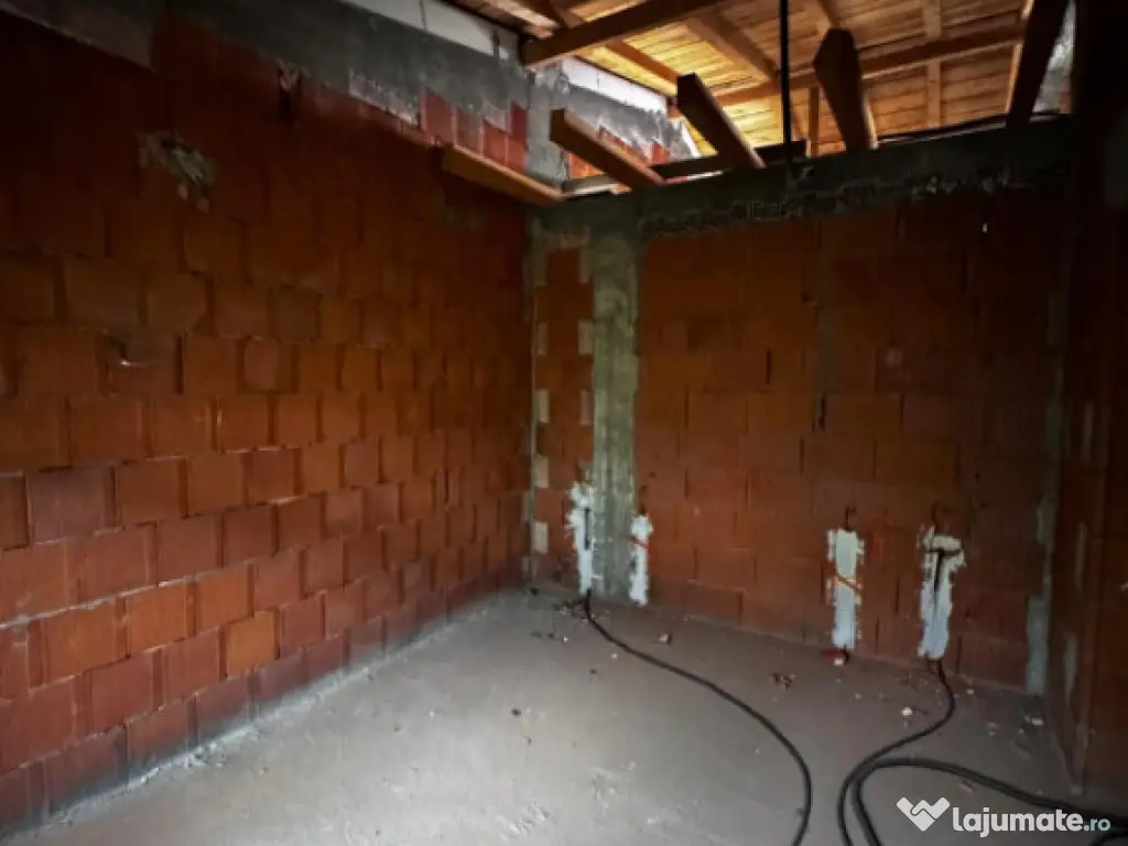 Casa P+1, 205 mp, zona George Enescu 