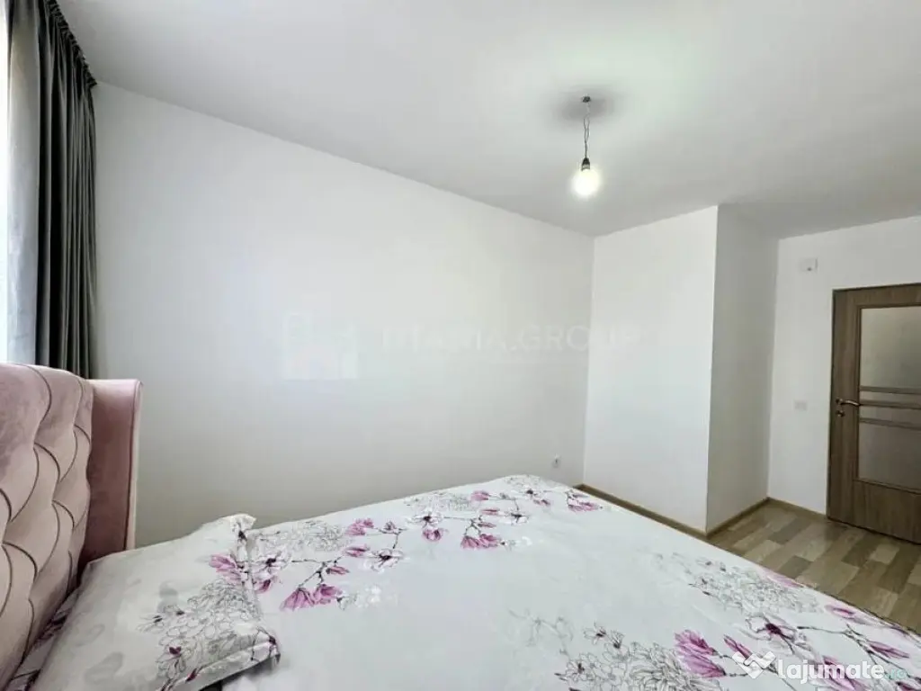 Apartament de 3 camere zona TRACTORUL