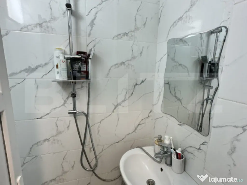 Apartament 2 camere, 28 mp, zona Piata Valea Rosie