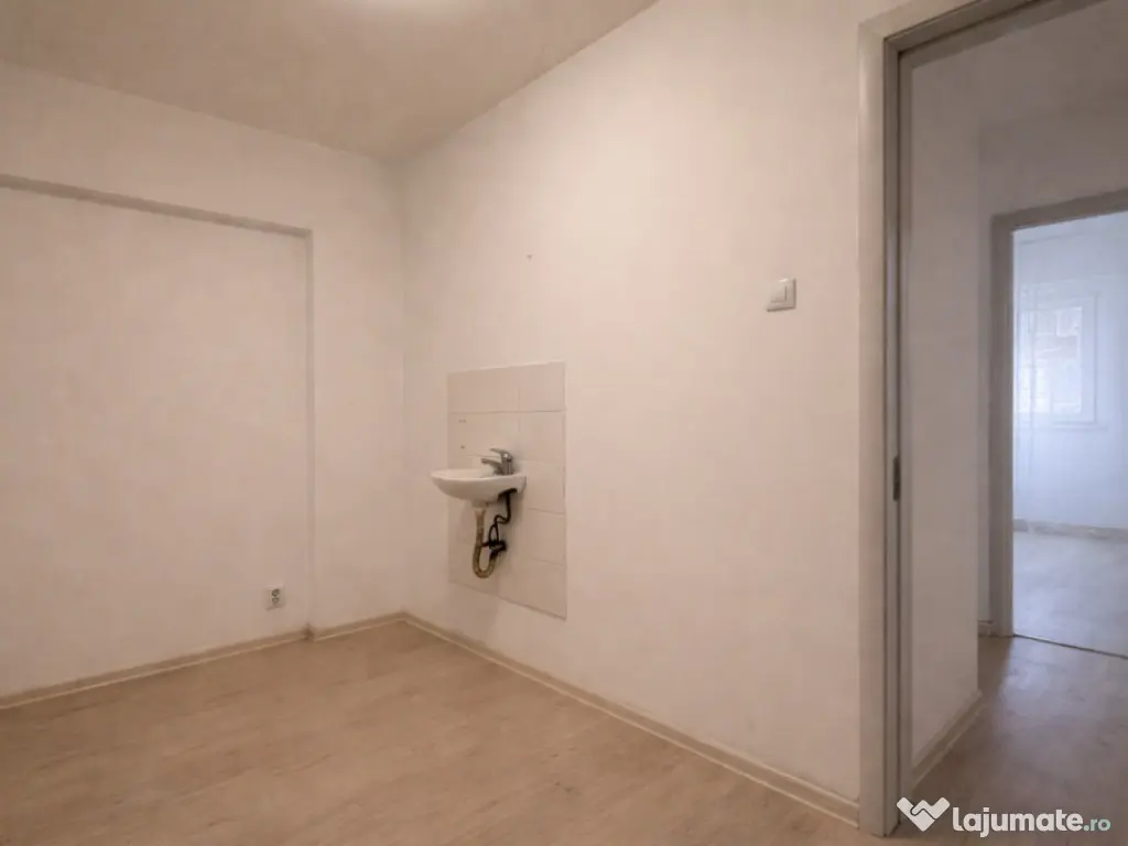 Splaiul Unirii – stradal, 3 camere decomandat, 80 mp - Lan