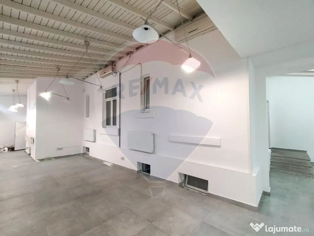 Spațiu de birouri central - Vilă 323 mp - Ideal sediu f... 