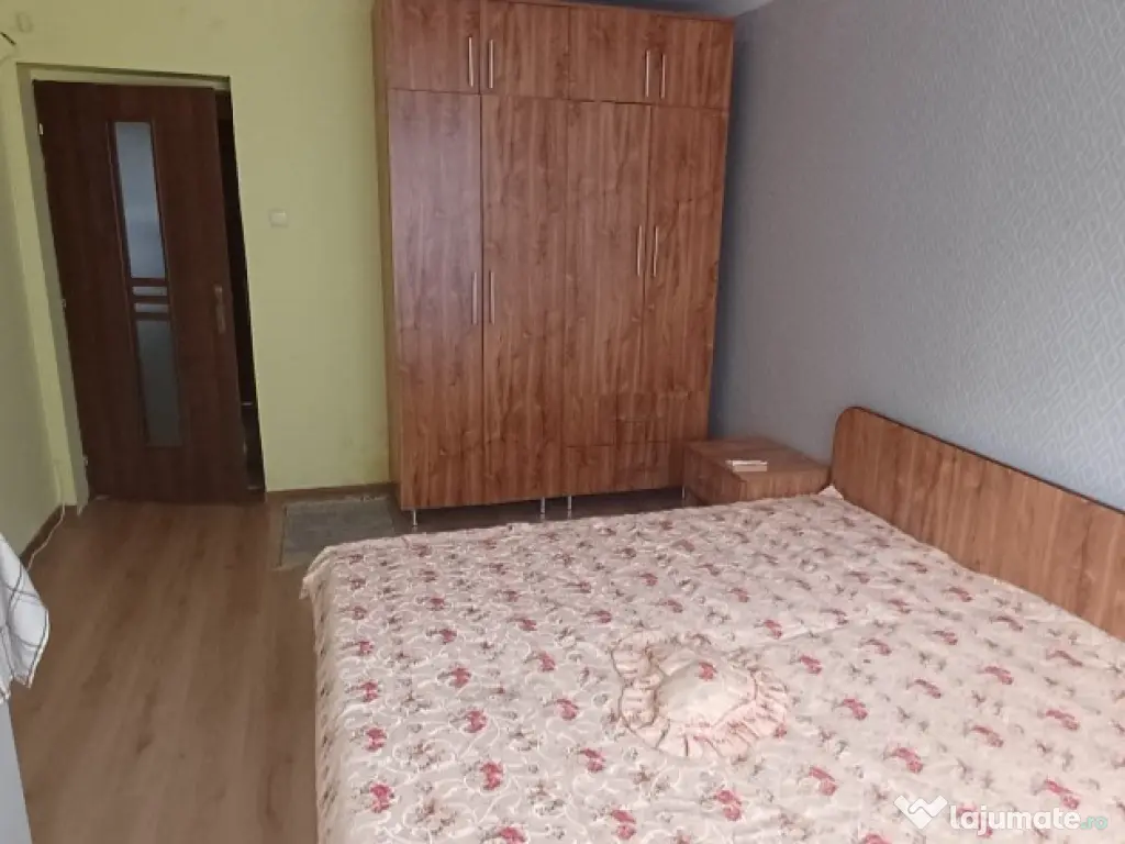 P.Dulfu, 3 camere, parter, beci si garaj