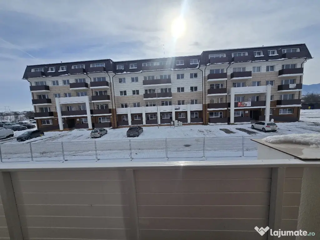 Studio 84.110 /Tva inclus 