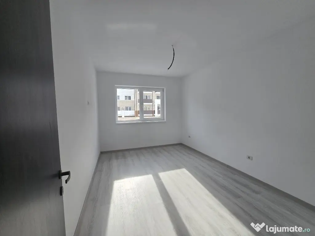 Studio 84.110 /Tva inclus 