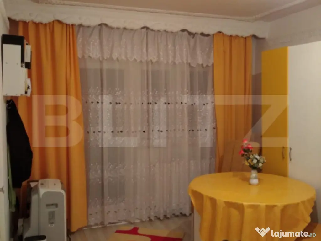 Garsonieră decomandată, renovată complet, zonă centrală 