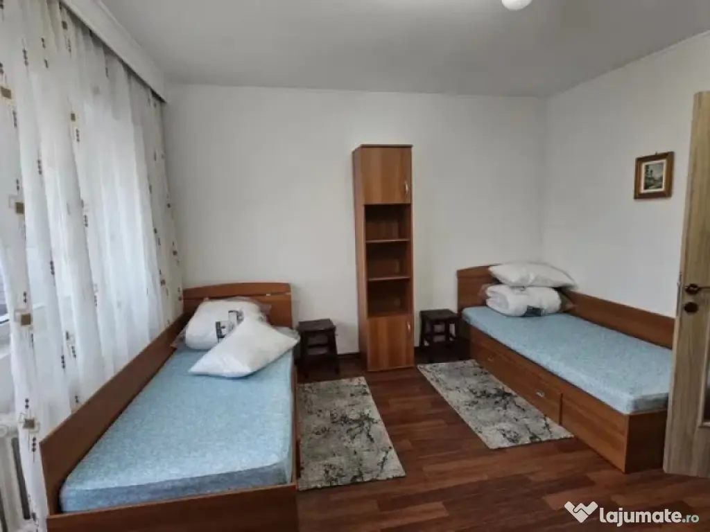 Apartament 1 camera D, in Podu Ros, 