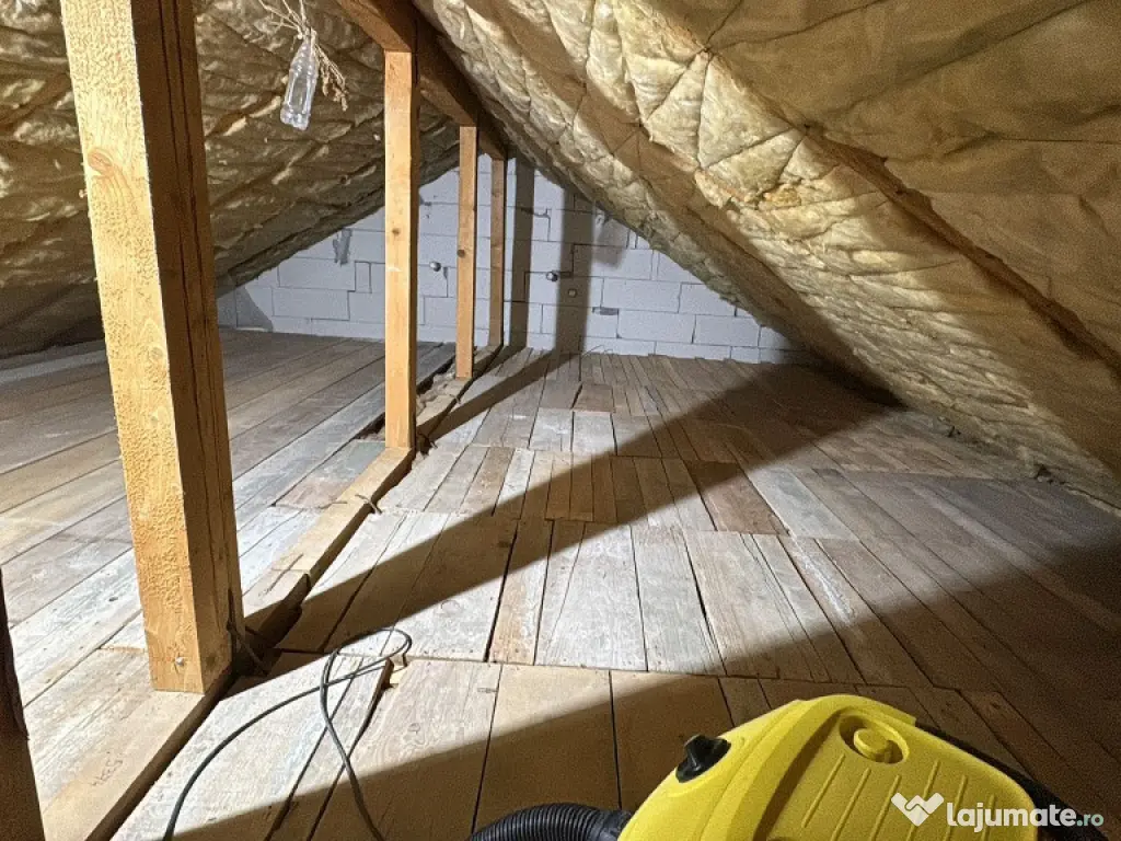 Casa 4 dormitoare renovata finisaje premium teren 459mp Lumina 