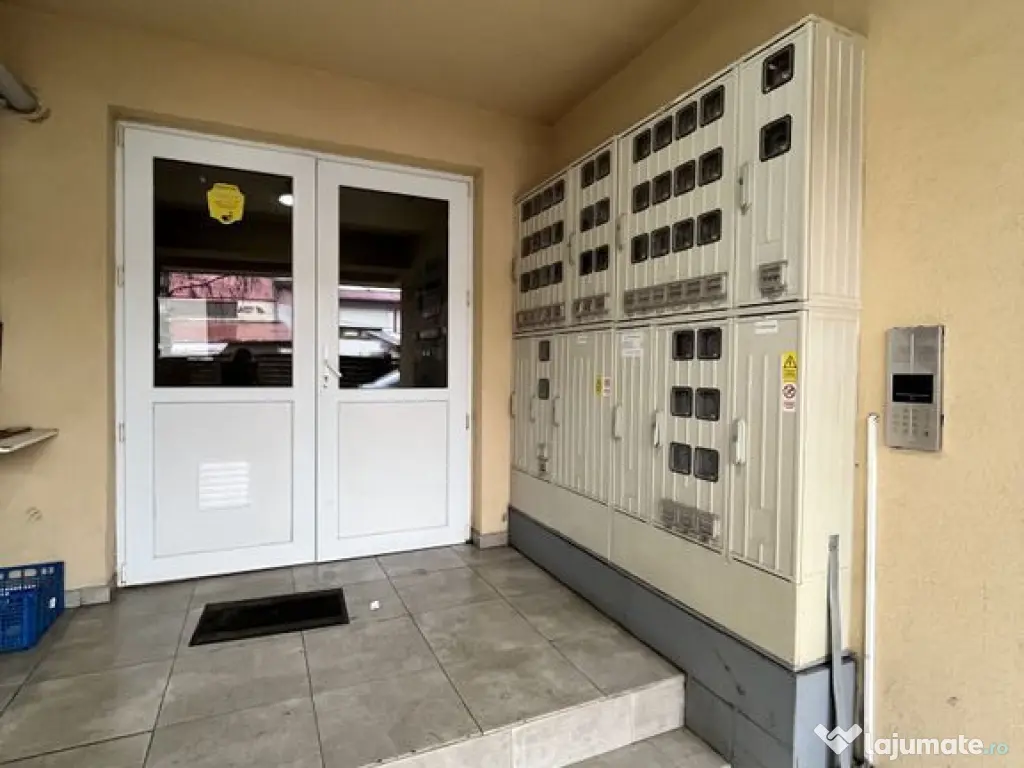 Gars.dubla mob-util cf. foto+parcare/langa Farmacia Tei -... 