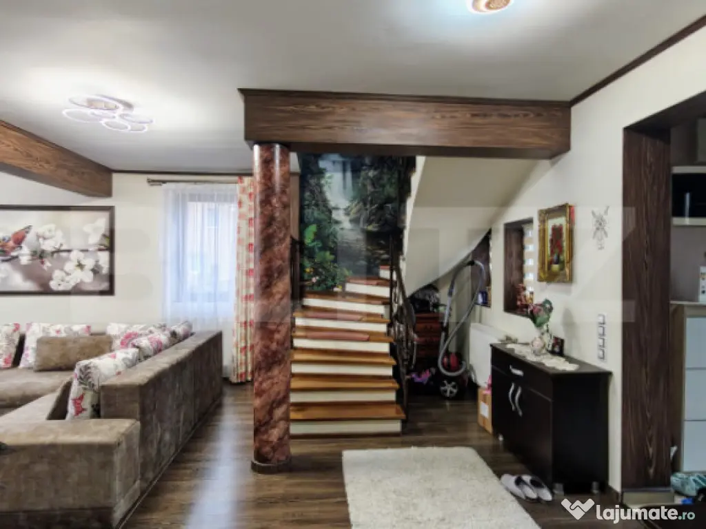 Casă spațioasă de vânzare în zona Rompetrol-Bistrita 
