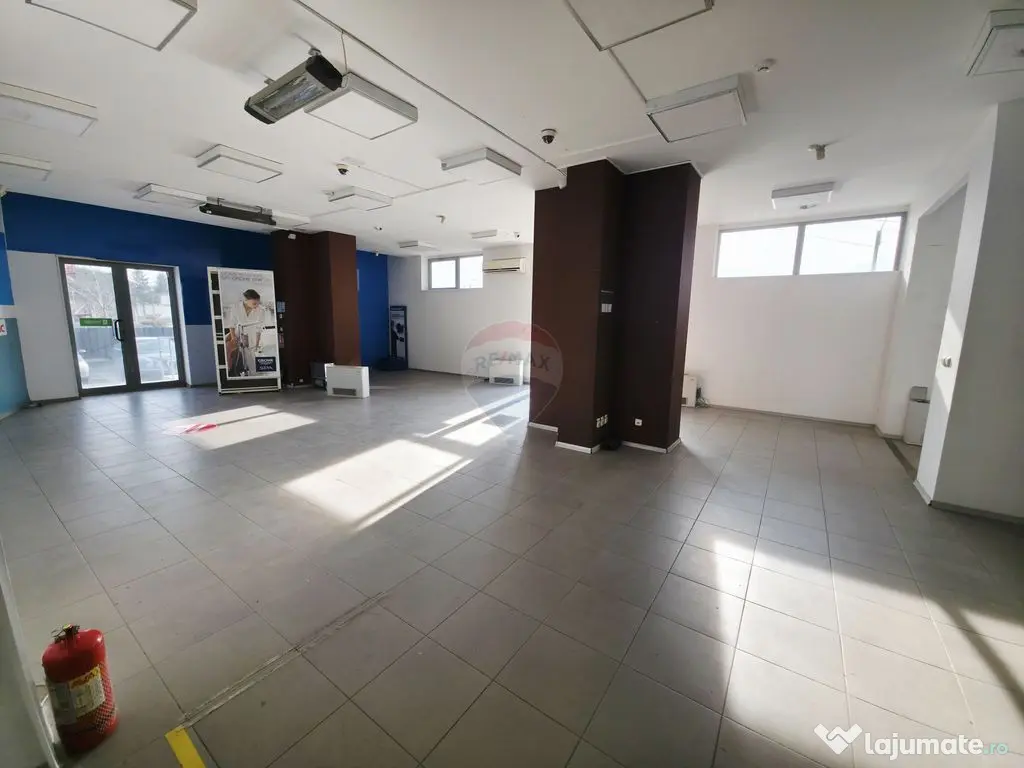 Spațiu comercial de 828 mp de vânzare în zona 1 Mai 