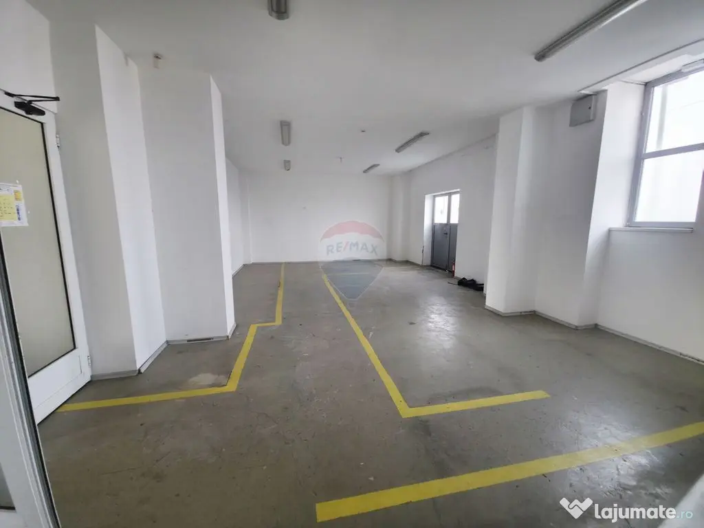 Spațiu comercial de 828 mp de vânzare în zona 1 Mai 