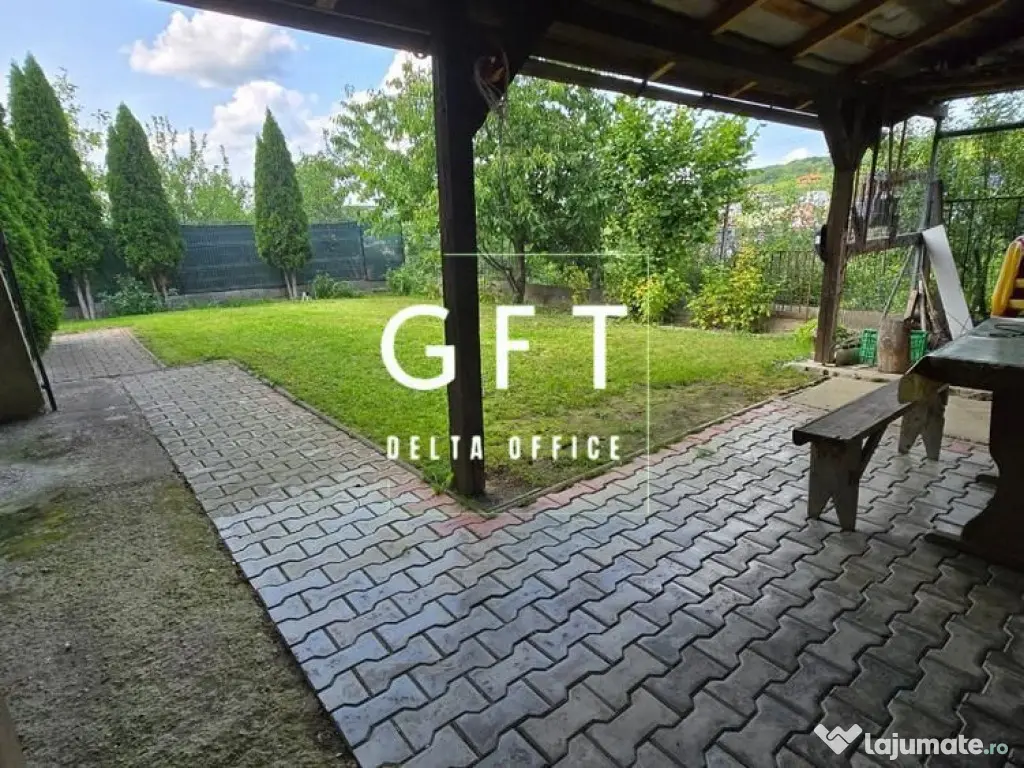 Casă de vanzare D+P+E, Zona Vest - Bistrița 