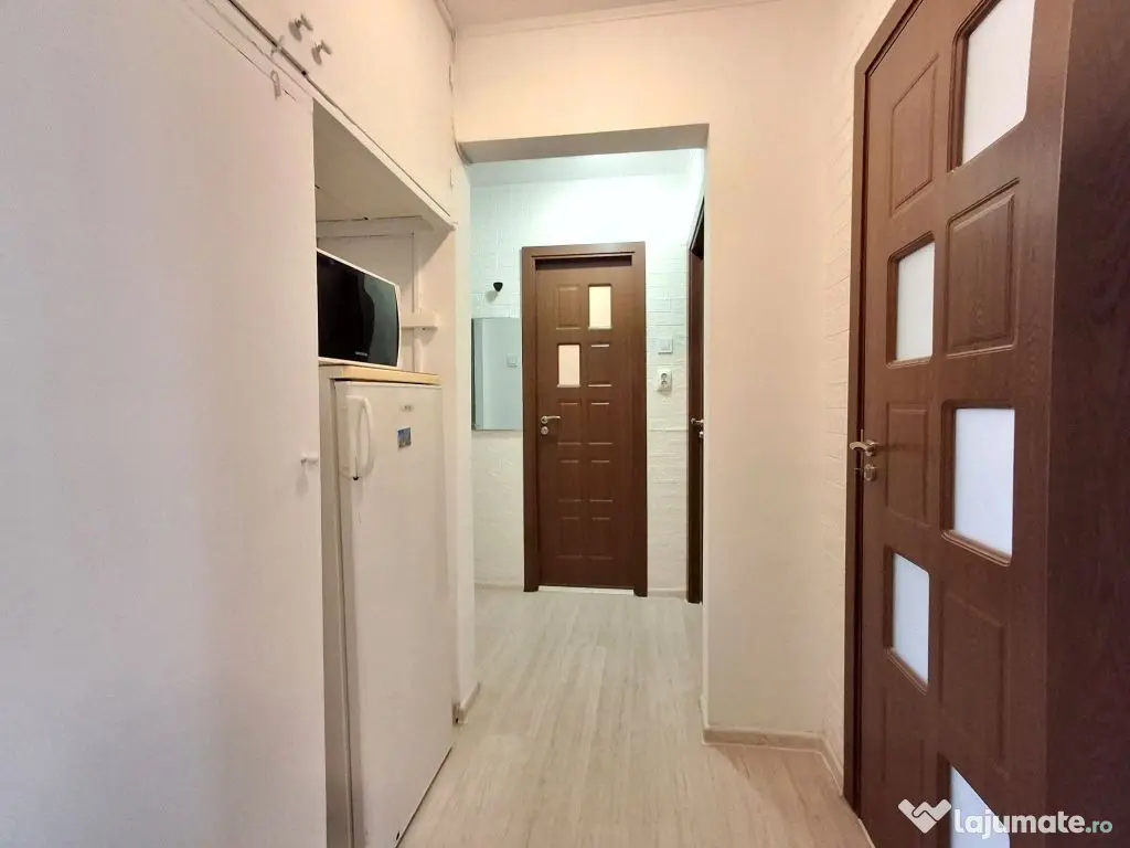 De Vanzare 2 Camere Bd Constantin Brancoveanu 