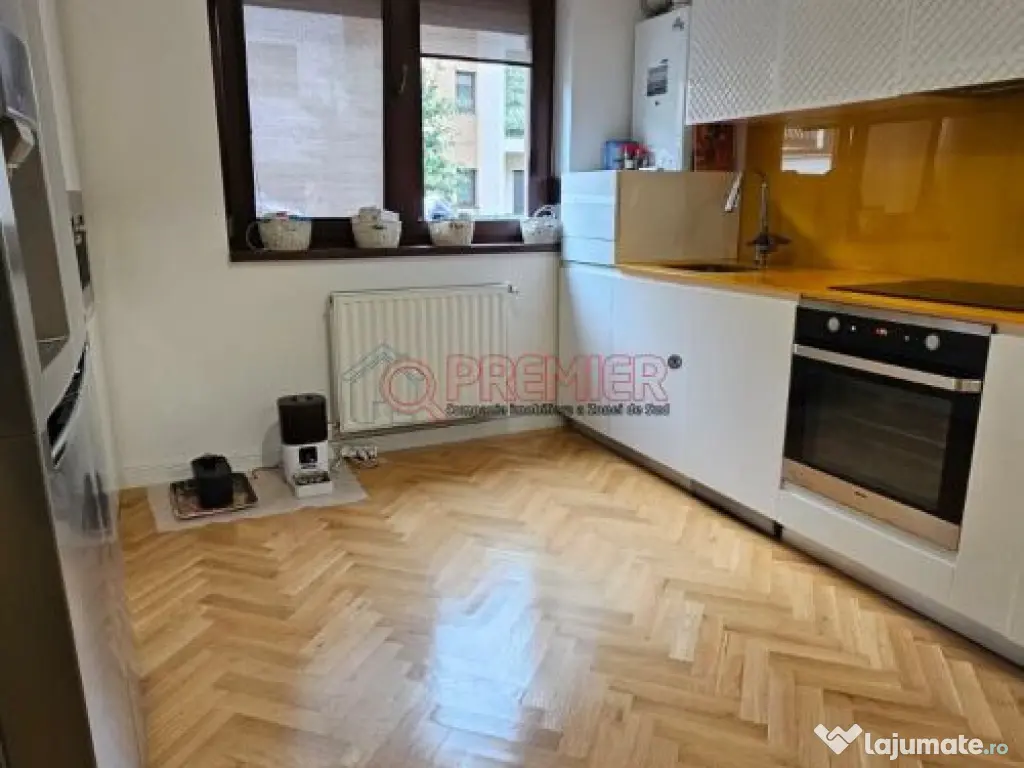 CHEIUL DAMBOVITEI - Vila P + 1 + Mansarda - Acces la 