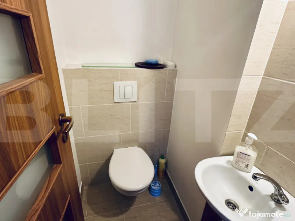 Apartament 4 camere, 2 bai, decebal, etaj intermediar 