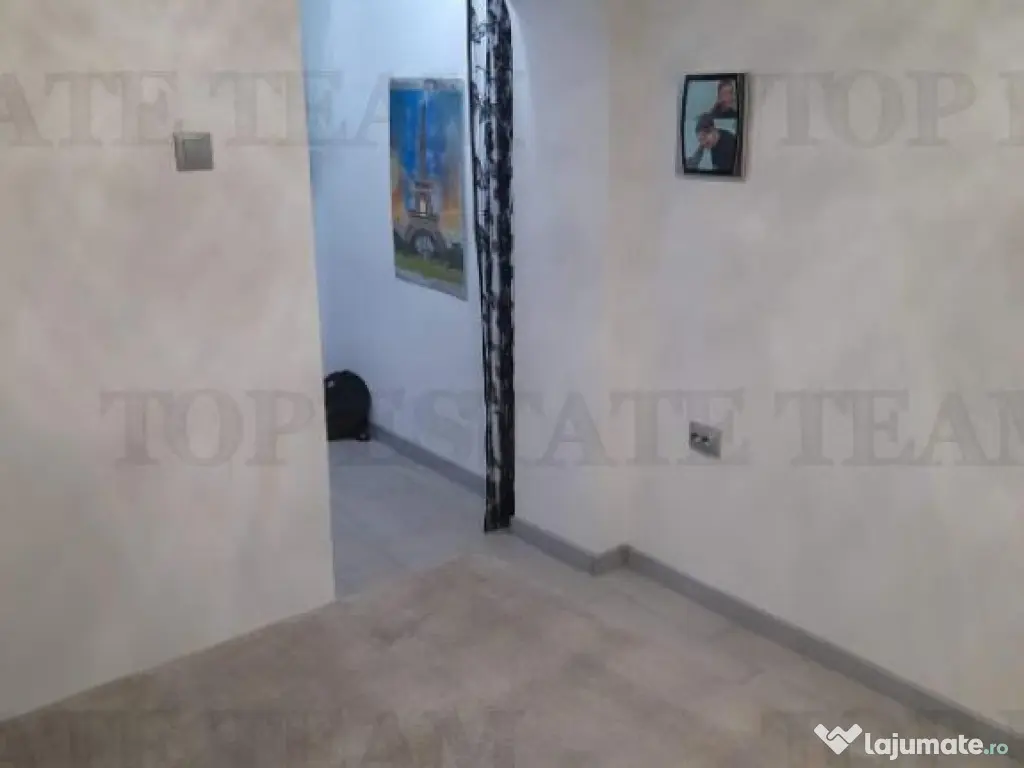 Apartament 2 camere compartimentat parter si demisol, zona 