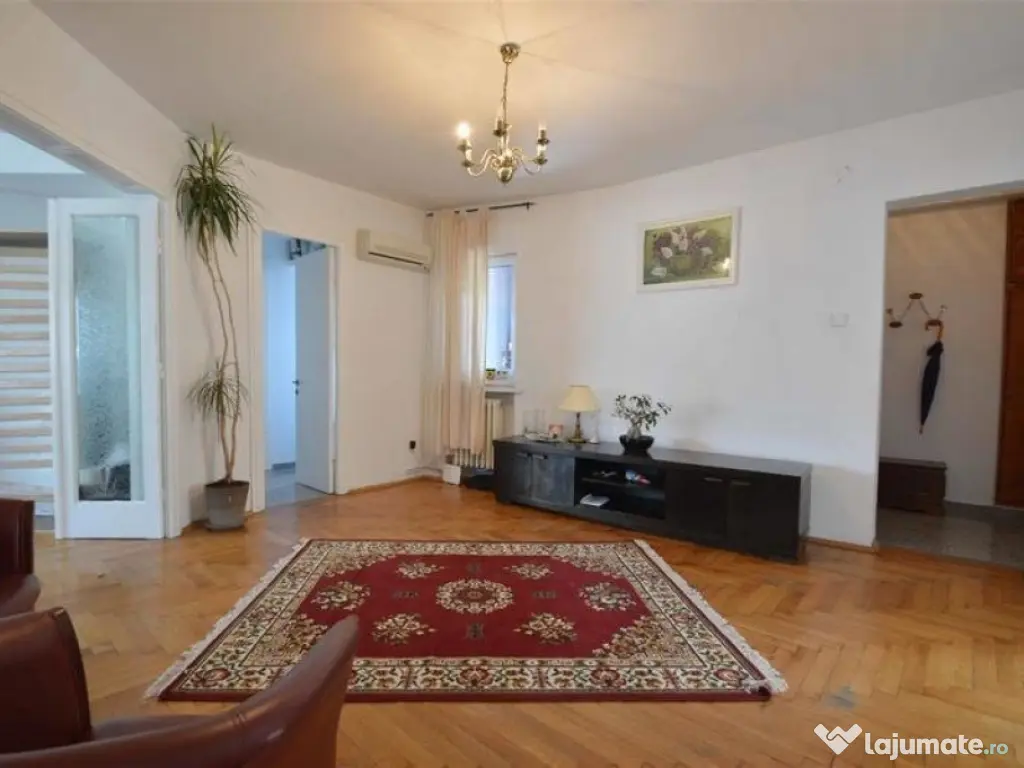 Povestea unui apartament rar, pe Jules Michelet - Piata Roma