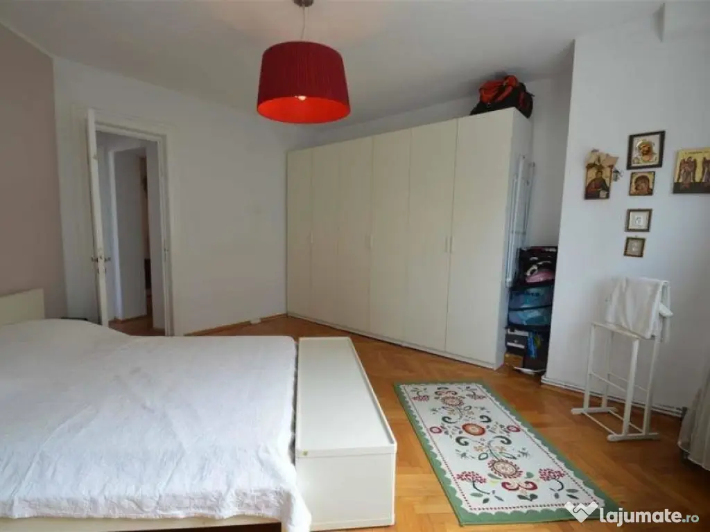 Povestea unui apartament rar, pe Jules Michelet - Piata Roma