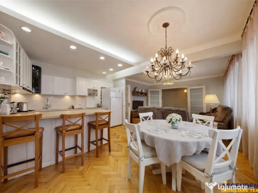 Film3D! Proprietate regim special, 3bai, balcon, mobilat, ac