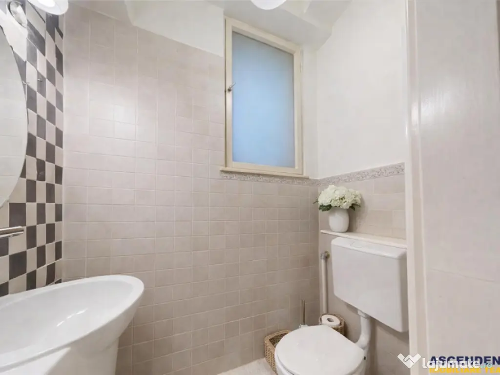 Film3D! Proprietate regim special, 3bai, balcon, mobilat, ac