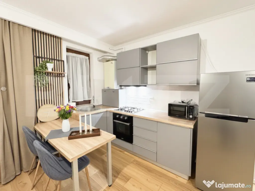 Apartament 2 camere, lux, parcare subterana, zona: Iulius Ma 