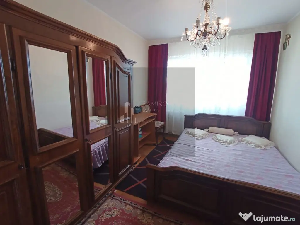 Apartament 3 camere Sector 4