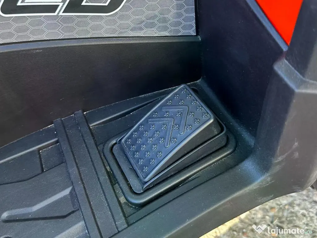 ATV electric pt. copii Mini DESERT, 4x 30W 12V, cu telecomanda RED