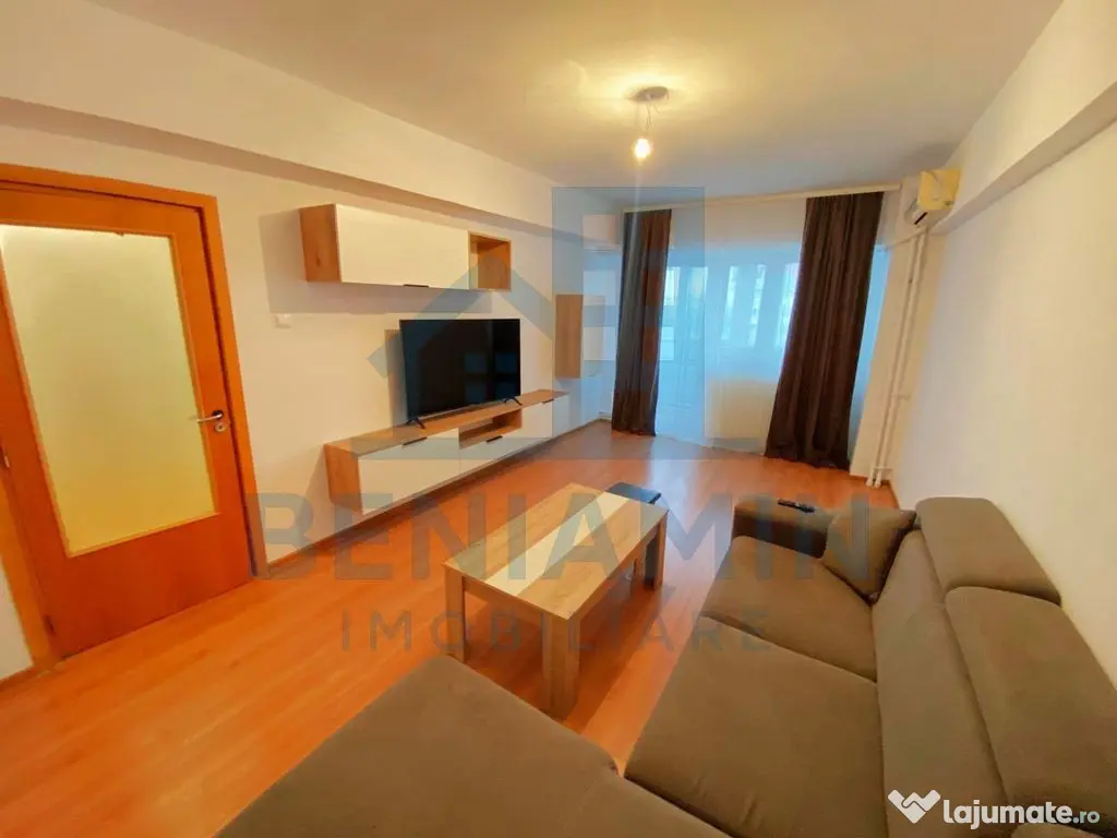 Apartament 3 camere decomandat ultracentral vizavi de Uni...