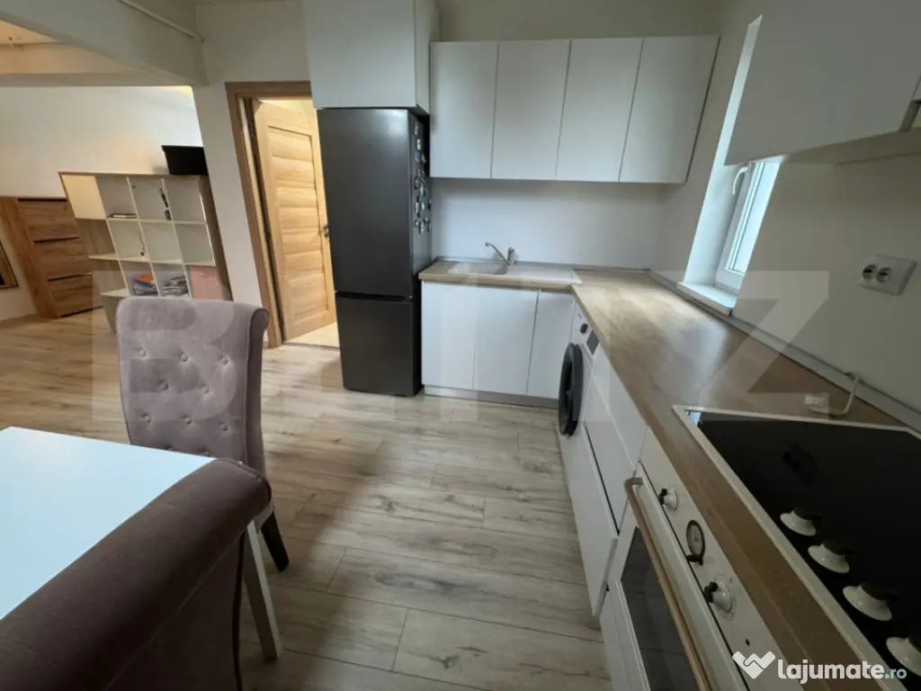 Apartament 2 camere, 46 mp, parcare, zona Terra