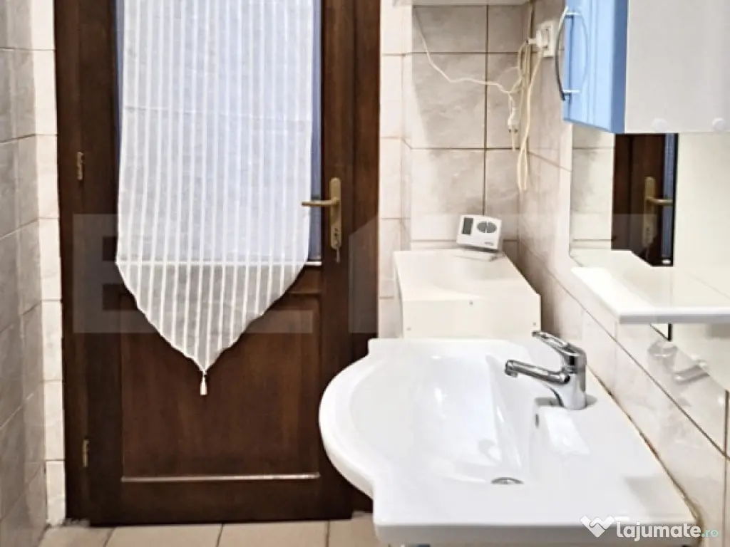 Apartament 4 camere, 133 mp, zona Centru - vedere Bega