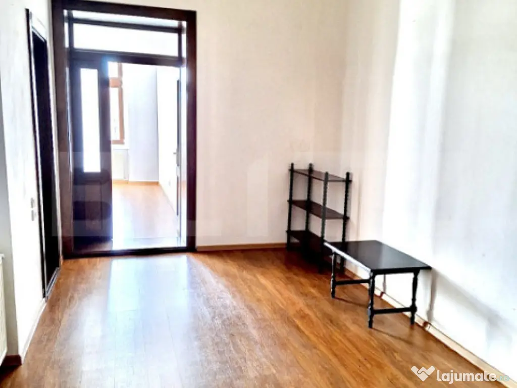Apartament 4 camere, 133 mp, zona Centru - vedere Bega