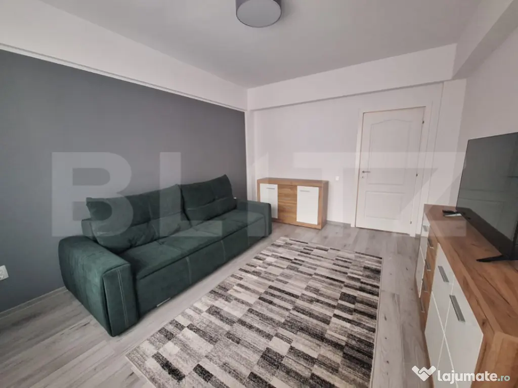 Apartamenrt 2 camere decomandate , 55mp, parcare + boxa, zon 