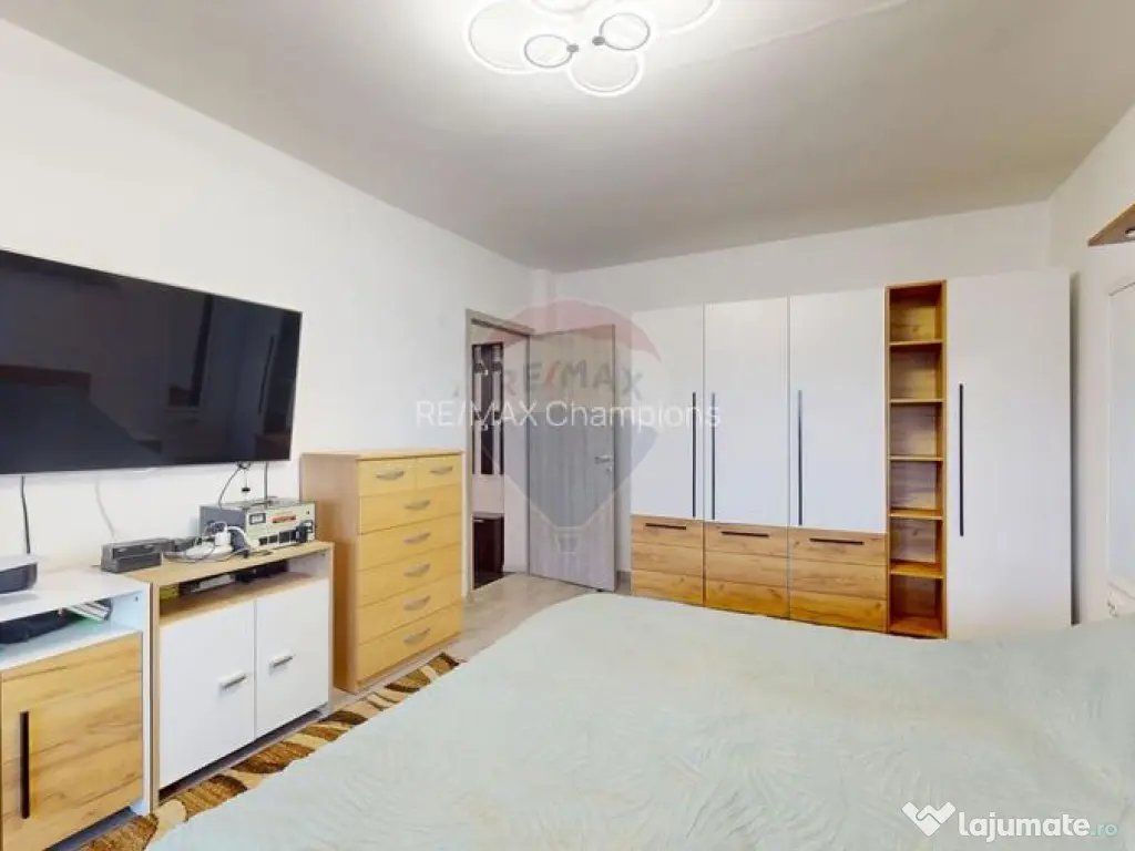 Apartament 4 camere cartier Triaj 