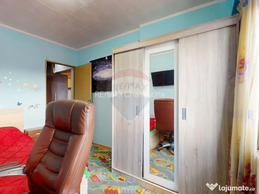 Apartament 4 camere cartier Triaj 