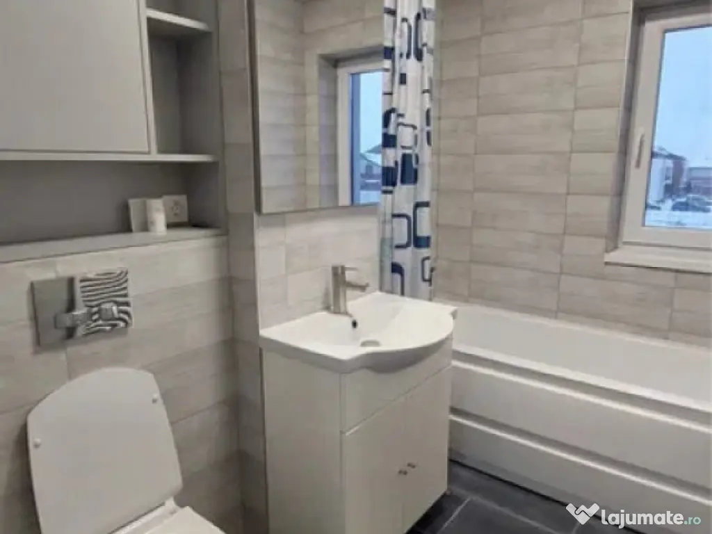 Apartament cu 2 camere 60 mp, etaj intermediar, situat in Co 