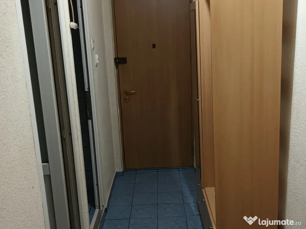 Garsonieră - închiriere Craiova 