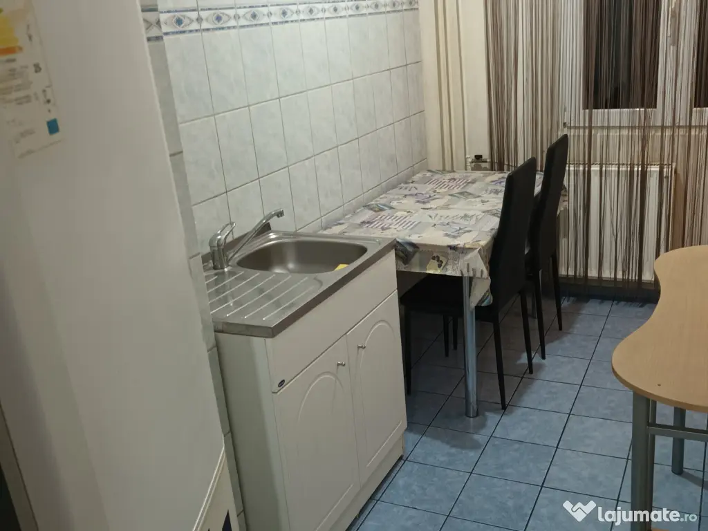 Garsonieră - închiriere Craiova 