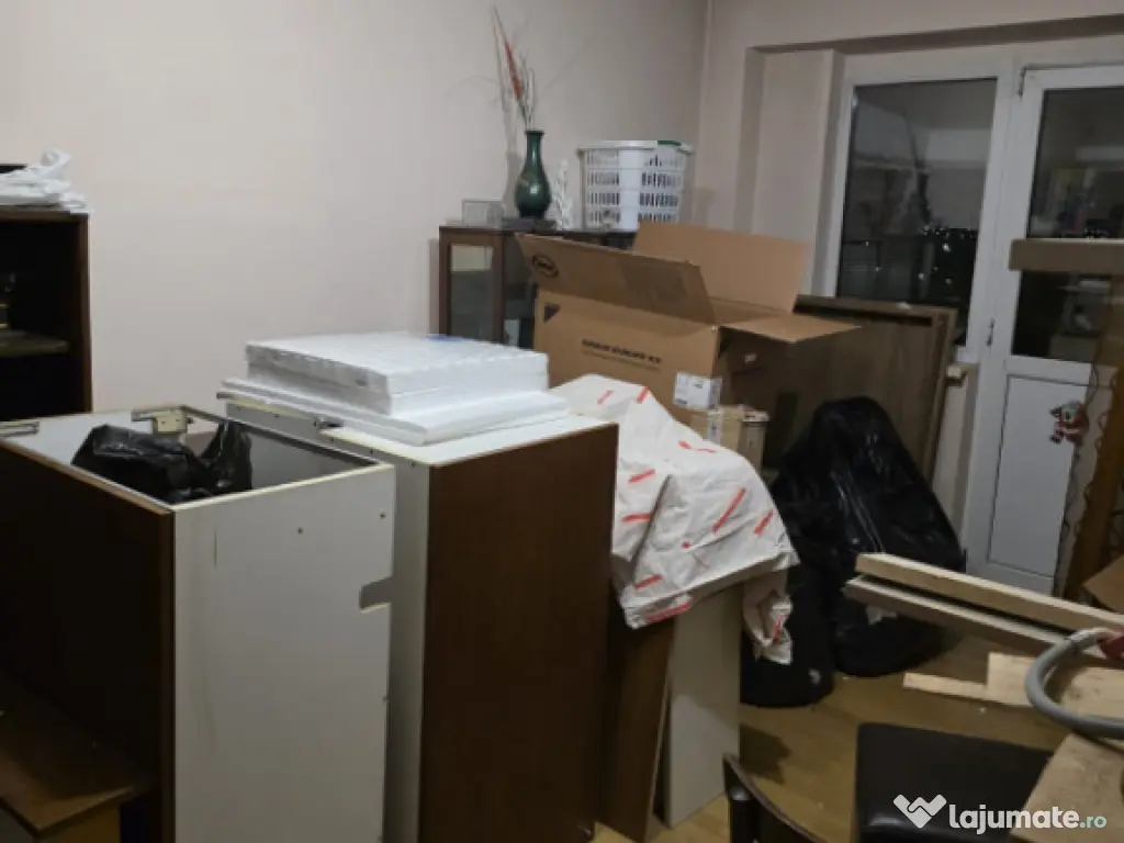 Apartament 3 camere confort 1 decomandat, Plantelor, etaj 10