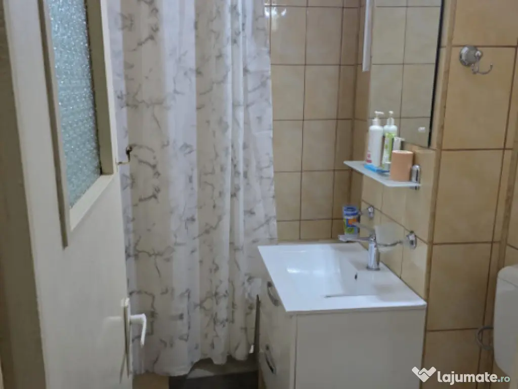 Apartament 3 camere confort 1 decomandat, Plantelor, etaj 10