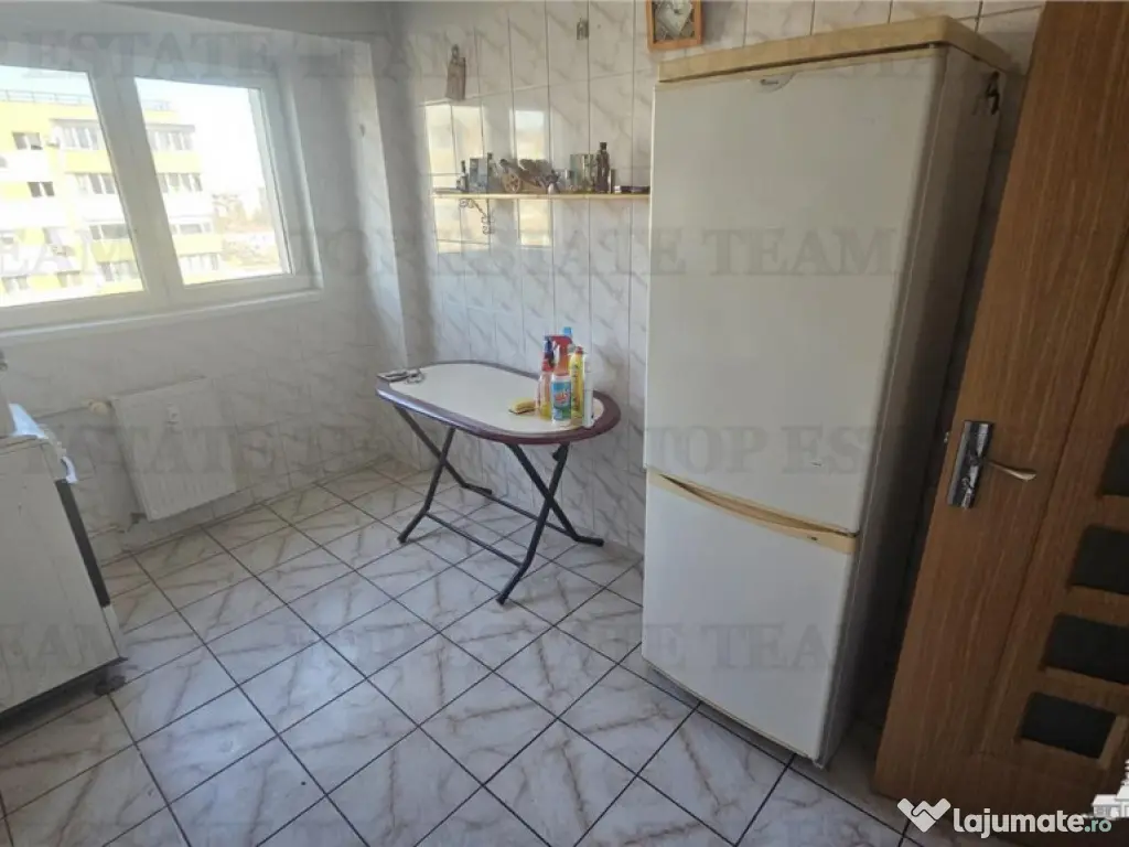 Apartament 3 camere 2 bai metrou Pacii (bloc dupa cutremur) 