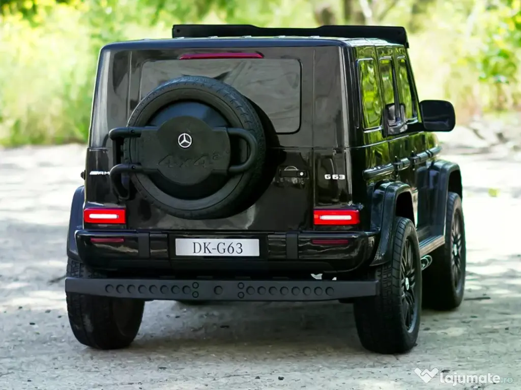 Masinuta electrica pt. 2 copii Mercedes G63, 4x 200W, 24V-14Ah Black 