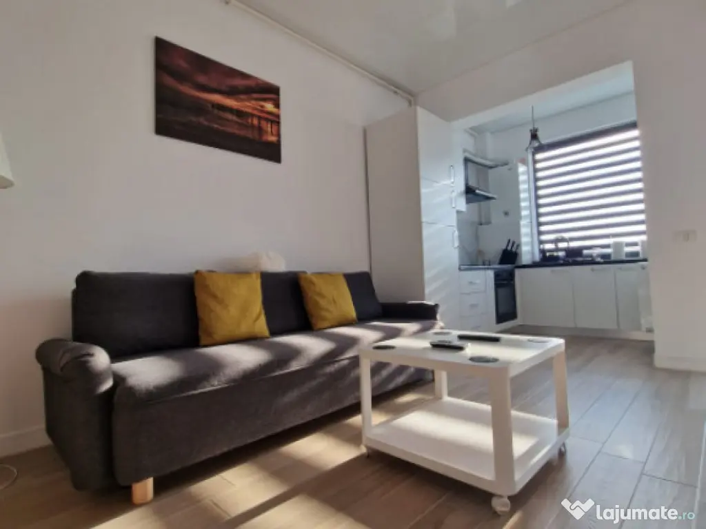 Apartament 2 camere-langa plaja-parcare inclusă