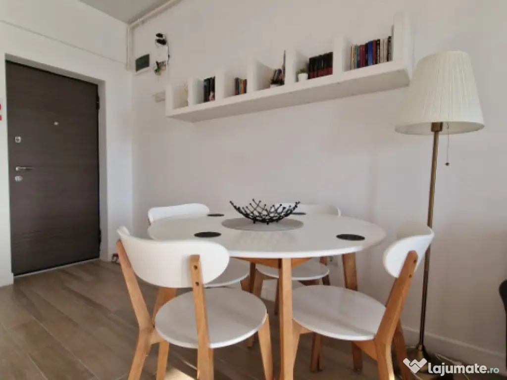 Apartament 2 camere-langa plaja-parcare inclusă