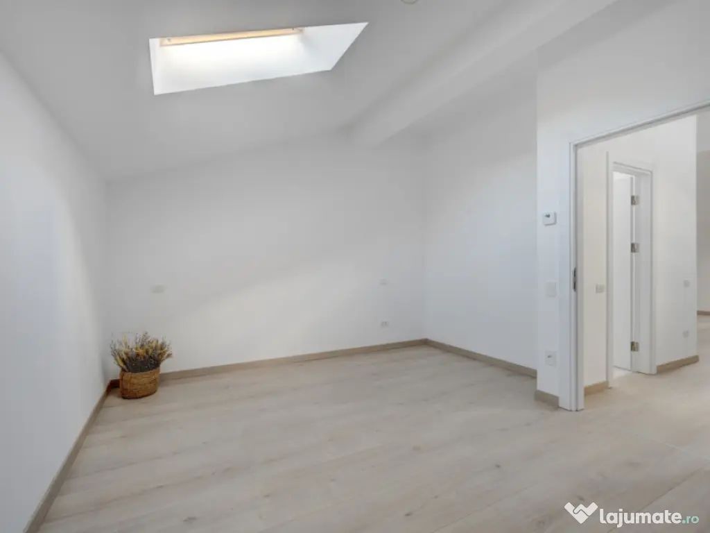 Casa primitoare P+1+M cu 145mp utili și pompă de căldură