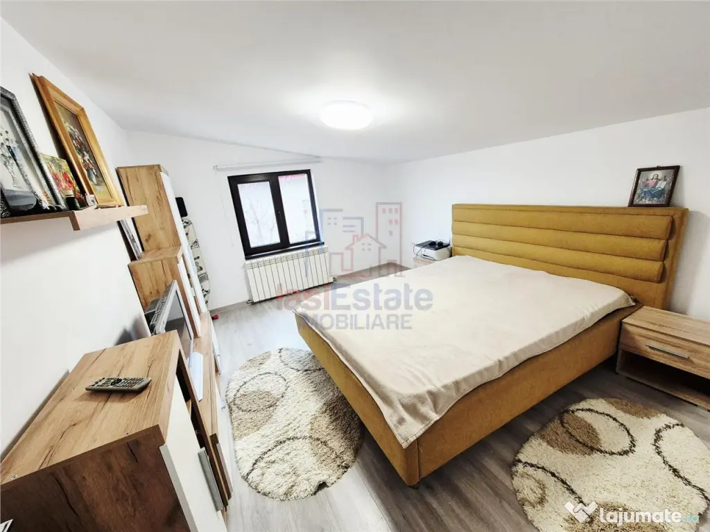 Apartament cu camere decomandat de inchiriat 