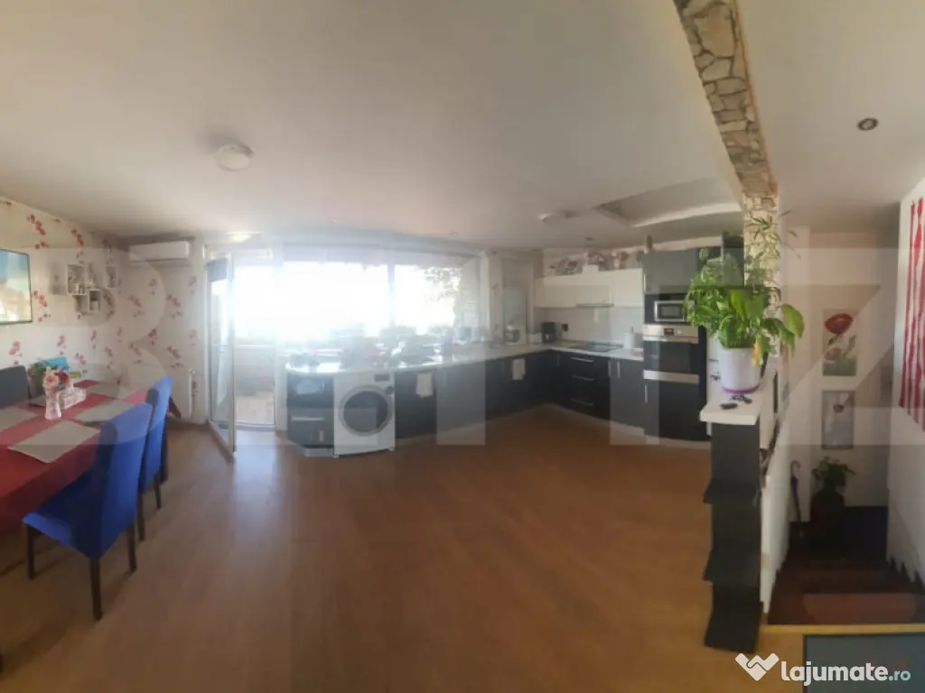 Apartament semidecomandat cu 3 camere, 89mp utili, parcare, 